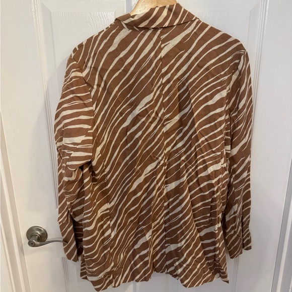 a new day Brown and Cream Zebra-Print Linen Blazer - Picture 5 of 6